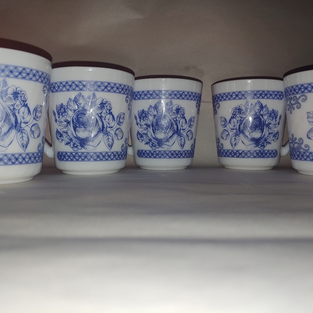 Acropal France Honorine Teacups